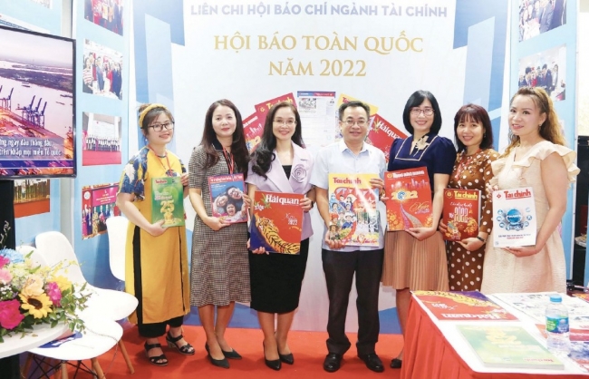 xung dang la cau noi hieu qua dua co che chinh sach tai chinh vao cuoc song