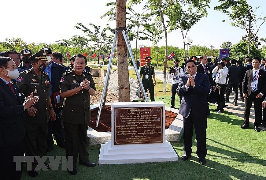 Thủ tướng dự lễ kỷ niệm 45 năm đánh đổ chế độ diệt chủng Pol Pot