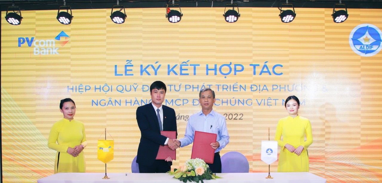 PVcomBank ký biên bản ghi nhớ hợp tác với Hiệp hội Quỹ đầu tư phát triển địa phương