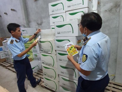 Đồng Tháp: Thu giữ 4.300 sản phẩm phân bón không được lưu hành tại Việt Nam