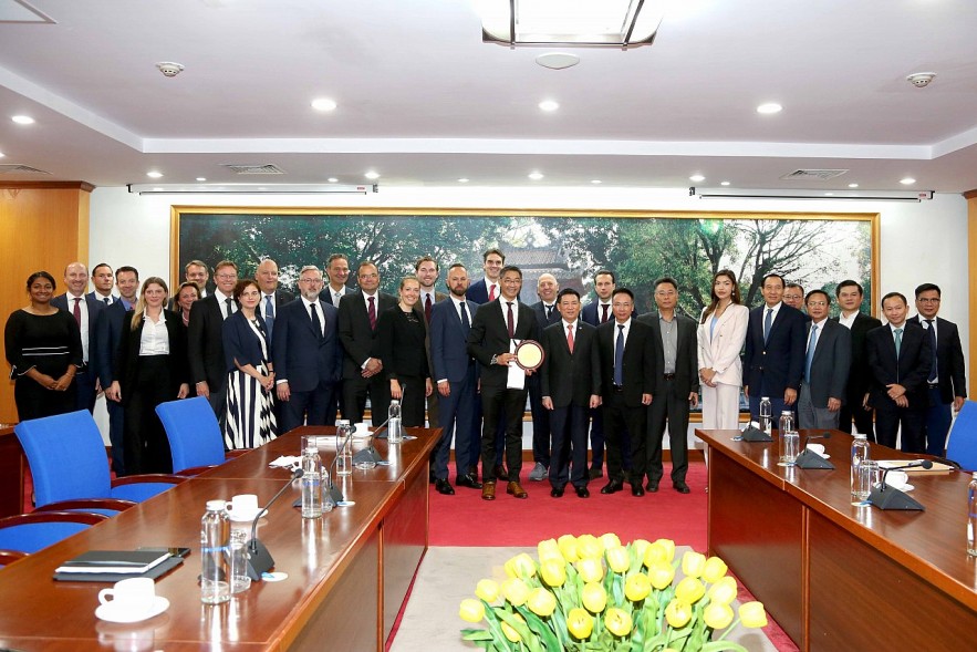 Bộ trưởng Hồ Đức Phớc tiếp Lãnh sự danh dự Việt Nam tại Thụy Sỹ Philipp Rosler