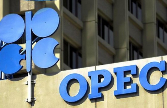 OPEC+ quyết định giữ nguyên chính sách sản lượng dầu
