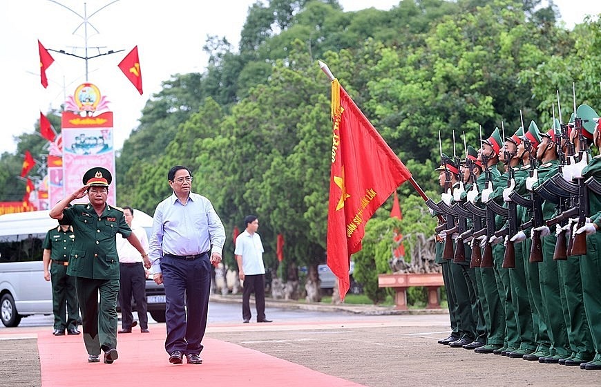 Thủ tướng Phạm Minh Chính thăm Bộ Chỉ huy Quân sự tỉnh Đắk Lắk