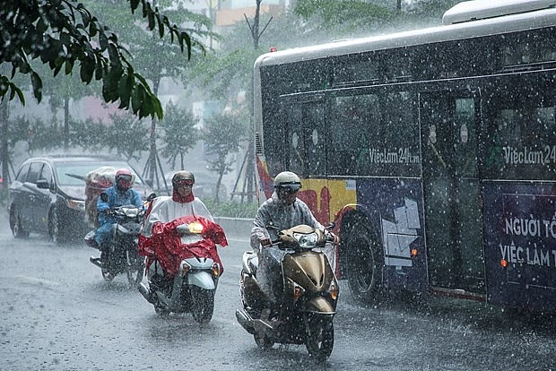 Thời tiết ngày 7/7: Bắc Bộ, Tây Nguyên, Nam Bộ mưa dông, Trung Bộ nắng nóng