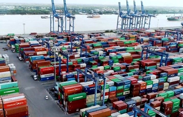 TP. Hồ Chí Minh: Thu ngân sách từ xuất nhập khẩu đạt gần 70 nghìn tỷ đồng