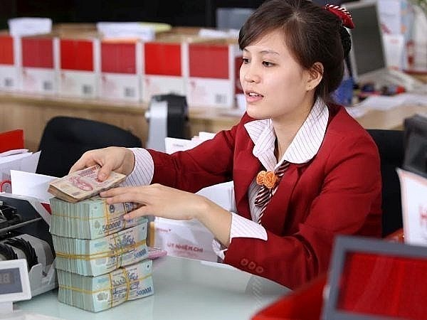 Big banks hike deposit interest rates