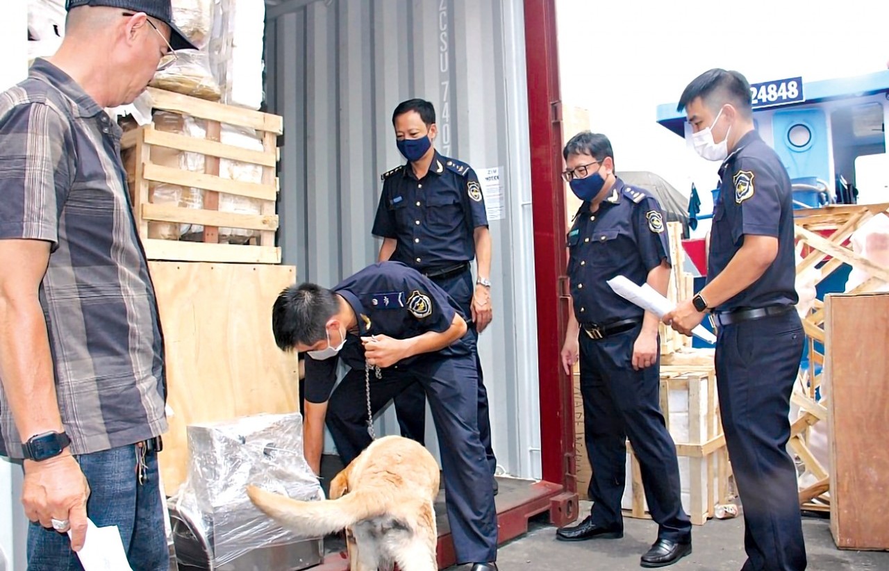 Buôn lậu ma túy tiếp tục “nóng” lên ở TP. Hồ Chí Minh và biên giới Tây Nam