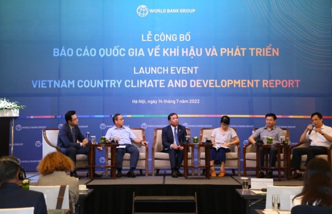 Triển khai nhiều chính sách, tăng đầu tư công và tư để thích ứng với biến đổi khí hậu