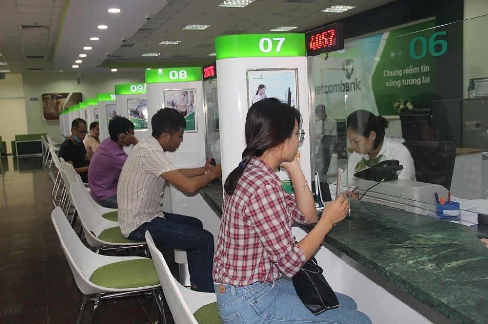 Giao dịch bằng tiền mặt tại Kho bạc Nhà nước Đắk Nông đã giảm mạnh