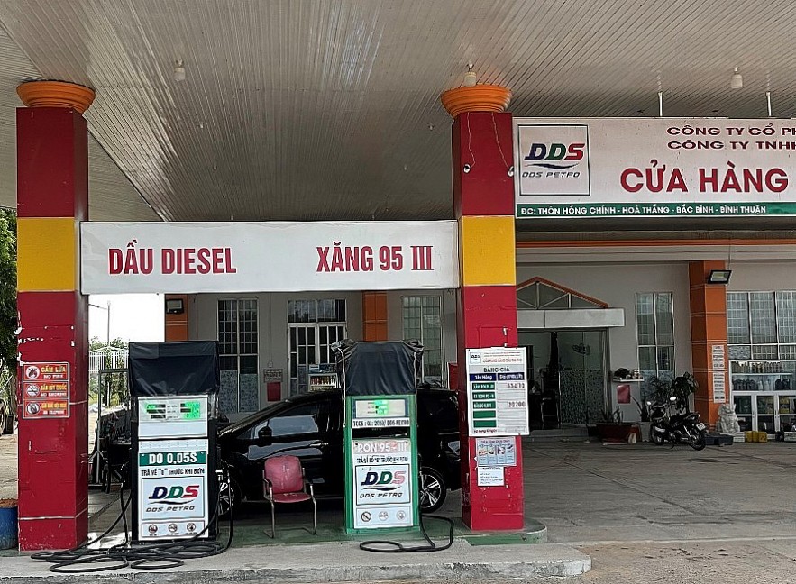 Bình Thuận: Xử phạt cửa hàng xăng dầu niêm yết giá không đúng quy định