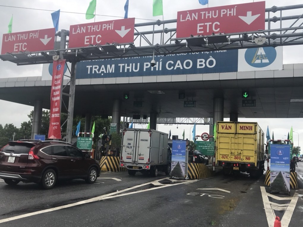 Cao tốc Cầu Giẽ áp dụng thu phí không dừng giúp giảm ùn tắc giao thông