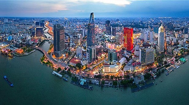 Vietnam on right track in pushing economic reform: IMF official
