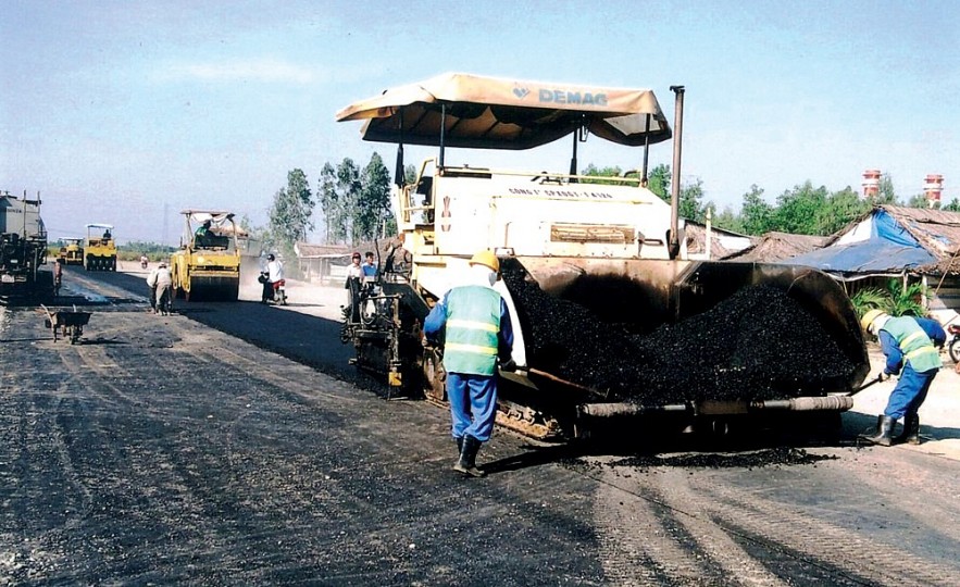 Ứng dụng khoa học công nghệ giúp nâng cao hiệu quả công tác bảo trì đường bộ. Ảnh: Duy Trần Ứng dụng khoa học công nghệ giúp nâng cao hiệu quả công tác bảo trì đường bộ. Ảnh: Duy Trần