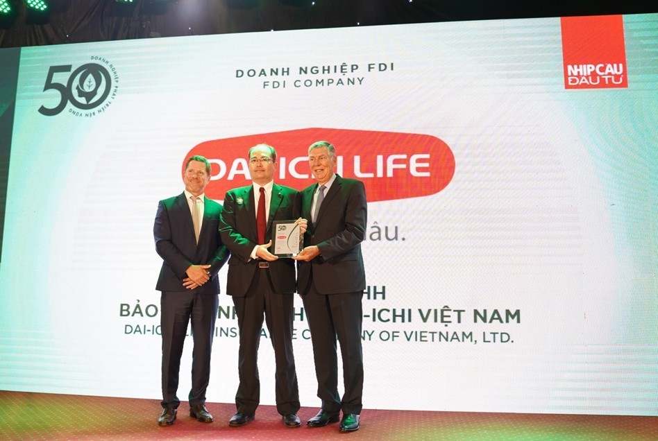 Dai-ichi Life Việt Nam đạt giải thưởng “Top 50 Doanh nghiệp Phát triển bền vững 2022”