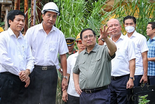 Hình ảnh Thủ tướng kiểm tra dự án đạm Hà Bắc – 1 trong 12 dự án yếu kém ngành công thương Hình ảnh Thủ tướng kiểm tra dự án đạm Hà Bắc – 1 trong 12 dự án yếu kém ngành công thương