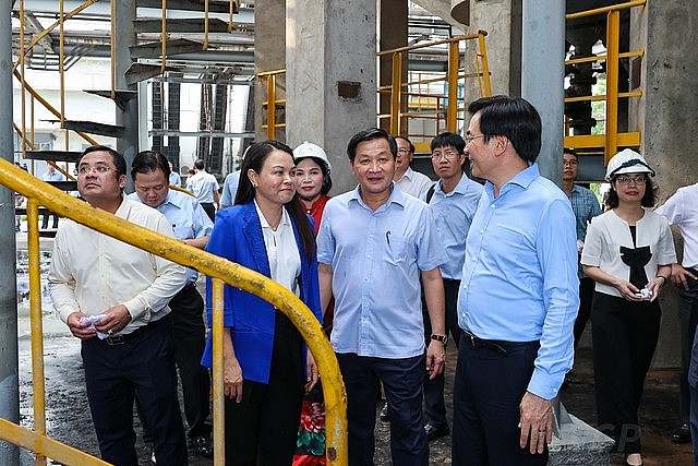 Hình ảnh Thủ tướng kiểm tra, khảo sát thực địa dự án Đạm Ninh Bình Hình ảnh Thủ tướng kiểm tra, khảo sát thực địa dự án Đạm Ninh Bình