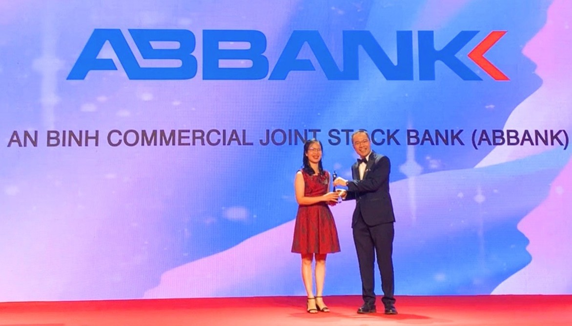 ABBANK ba năm liên tiếp nhận giải thưởng “Nơi làm việc tốt nhất châu Á"