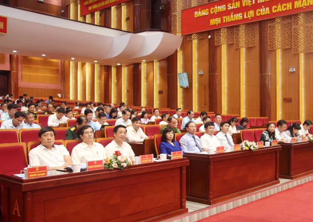 Quảng Ninh: Phát động thi đua đặc biệt chào mừng kỷ niệm 60 năm ngày thành lập tỉnh