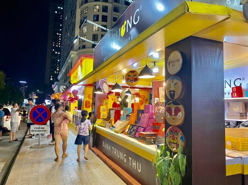 Thị trường bánh Trung thu 2022: Người tiêu dùng hướng tới sản phẩm bắt mắt, tốt cho sức khỏe