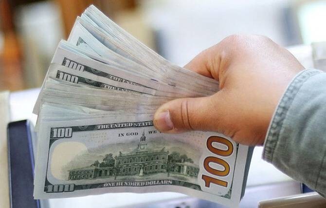 Tỷ giá hôm nay (23/8): USD trung tâm tăng mạnh phiên thứ ba liên tiếp