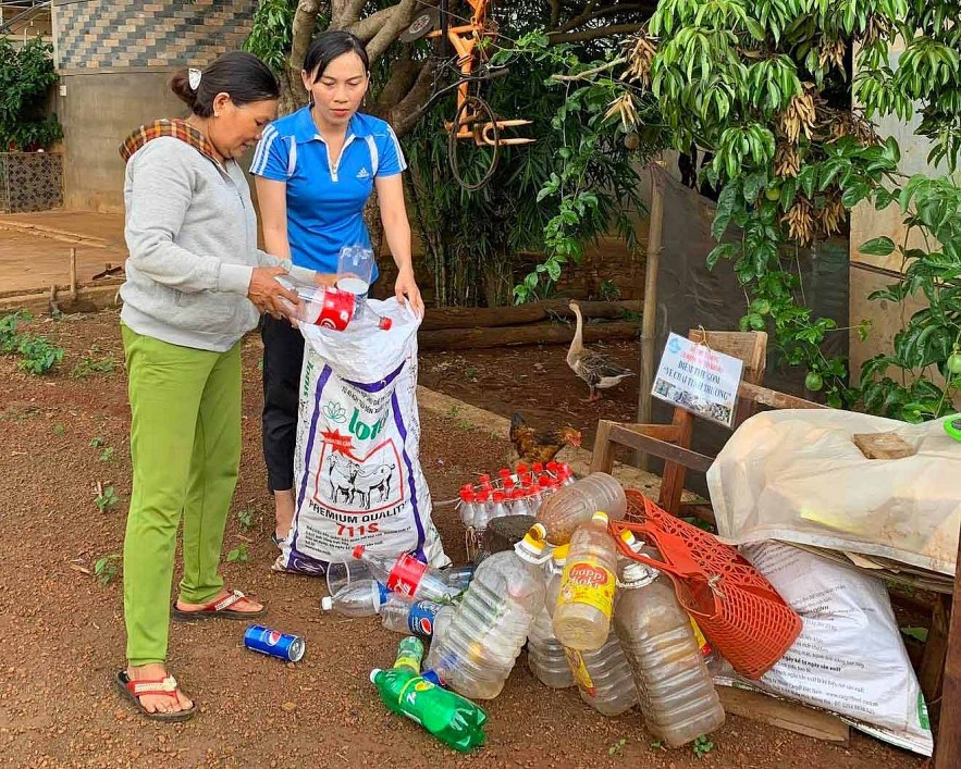 Gia Lai phấn đấu thu gom, phân loại 100% chất thải nhựa trong nông nghiệp