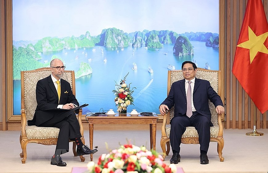 Thủ tướng Phạm Minh Chính tiếp Đại sứ Canada Shawn Steil