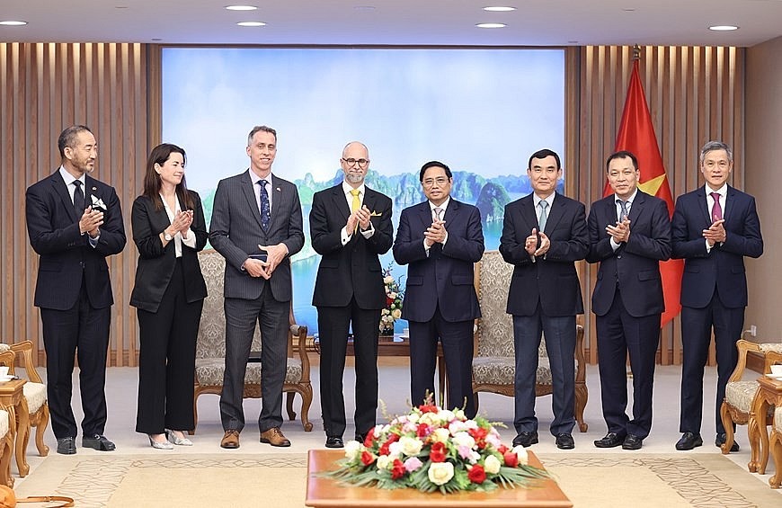 Thủ tướng Phạm Minh Chính tiếp Đại sứ Canada Shawn Steil