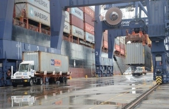 Trade surplus to hit 1 billion USD this year