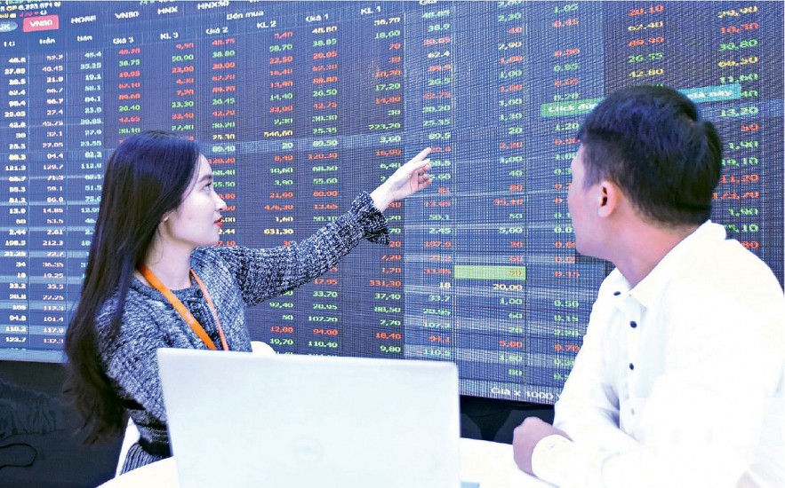 Thị trường chứng khoán Việt Nam sẽ được hỗ trợ tích cực từ nội lực vĩ mô trong nước. Ảnh: Duy Dũng