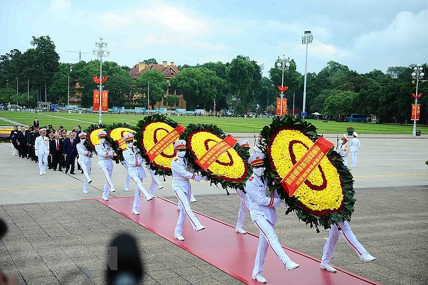 Lãnh đạo Đảng, Nhà nước vào Lăng viếng Chủ tịch Hồ Chí Minh