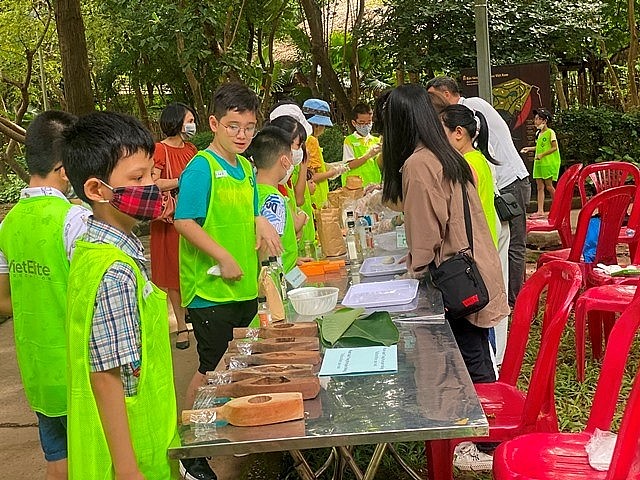 Lễ hội 'Bánh Trung thu và trái cây 3 miền'