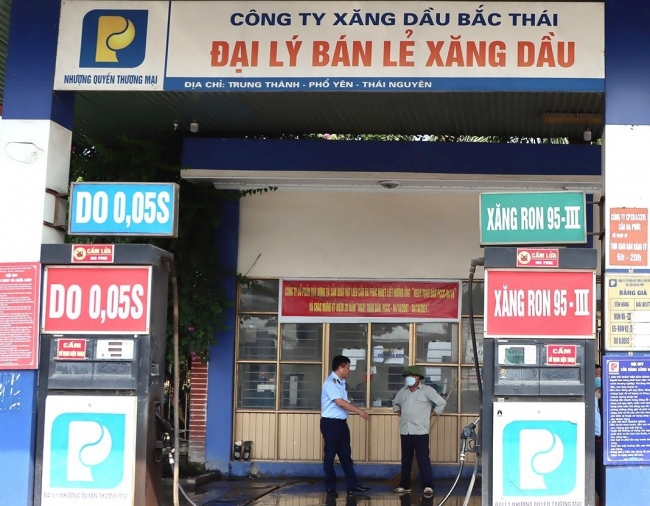 Bộ Công thương kiên quyết tước giấy phép doanh nghiệp vi phạm kinh doanh xăng dầu