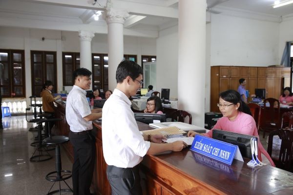 8 tháng, Kho bạc Nhà nước thực hiện kiểm soát chi gần 800 nghìn tỷ đồng vốn ngân sách
