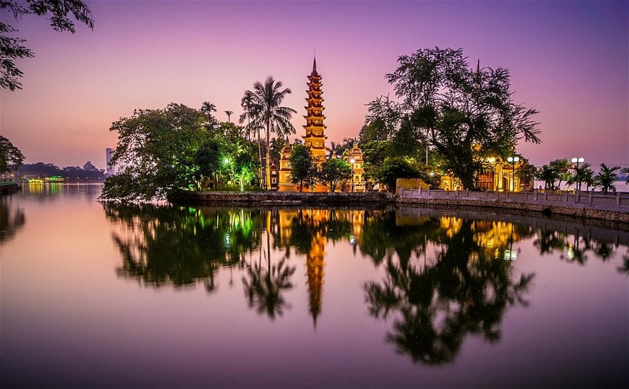 'Việt Nam diệu kỳ' trong Top 10 điểm du lịch rẻ và đáng đi nhất thế giới