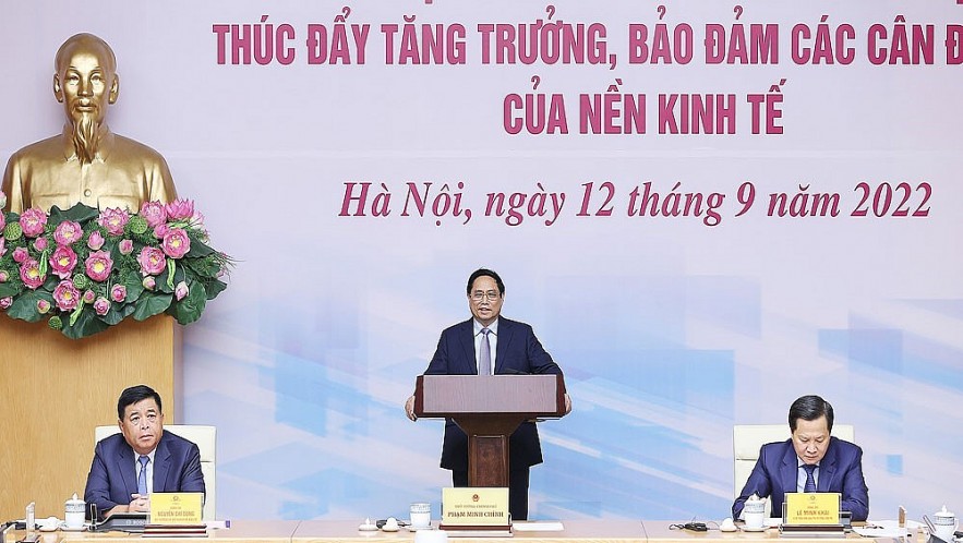 Thủ tướng Phạm Minh Chính chủ trì Hội nghị về ổn định nền kinh tế vĩ mô