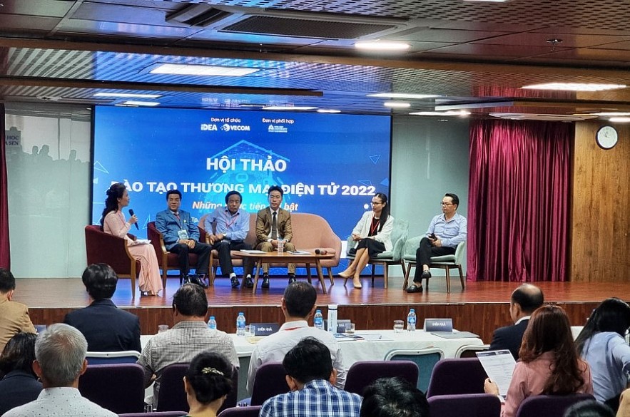 Chia sẻ giải pháp thương mại điện tử hiệu quả cho các doanh nghiệp tại TP. Hồ Chí Minh. Ảnh Đỗ Doãn