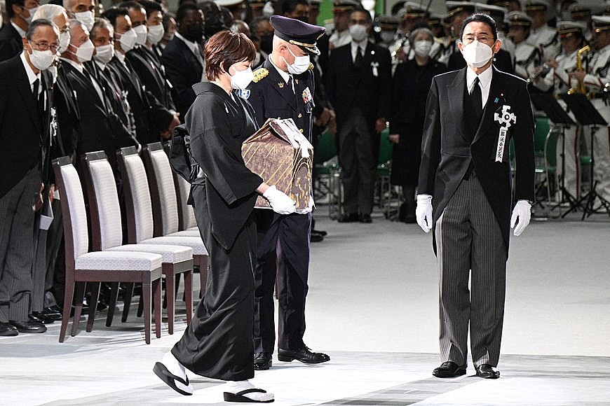 Chủ tịch nước Nguyễn Xuân Phúc dự quốc tang cố Thủ tướng Nhật Bản Abe Shinzo