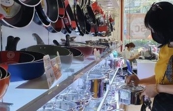 Hà Nội: Khuyến khích người dân lấy hóa đơn sau khi mua hàng hóa, dịch vụ