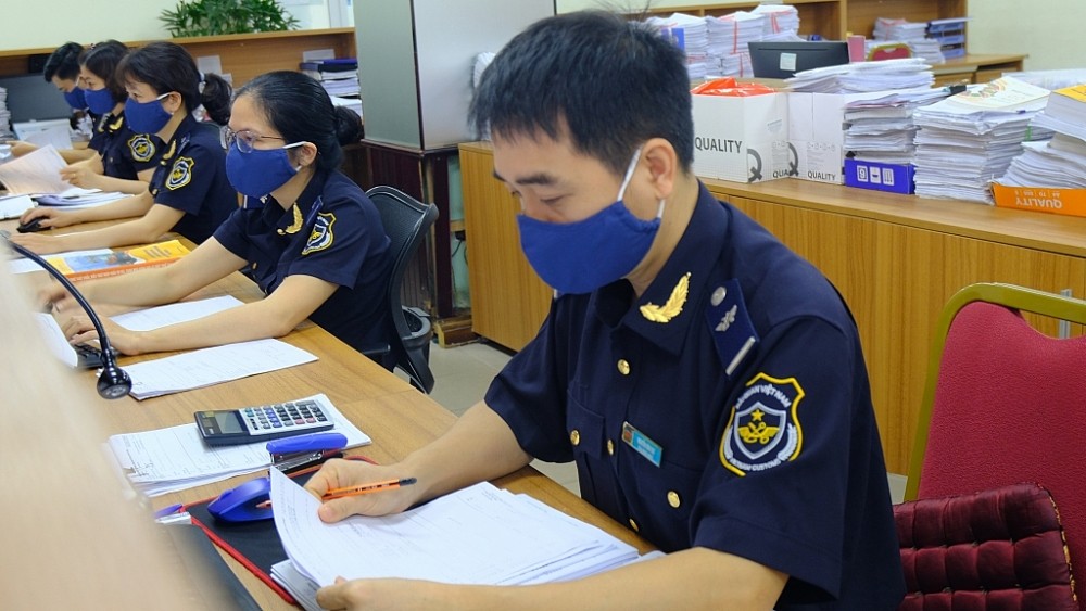 Lập khai tờ khai hải quan mới nếu thay đổi mục đích miễn thuế Lập khai tờ khai hải quan mới nếu thay đổi mục đích miễn thuế