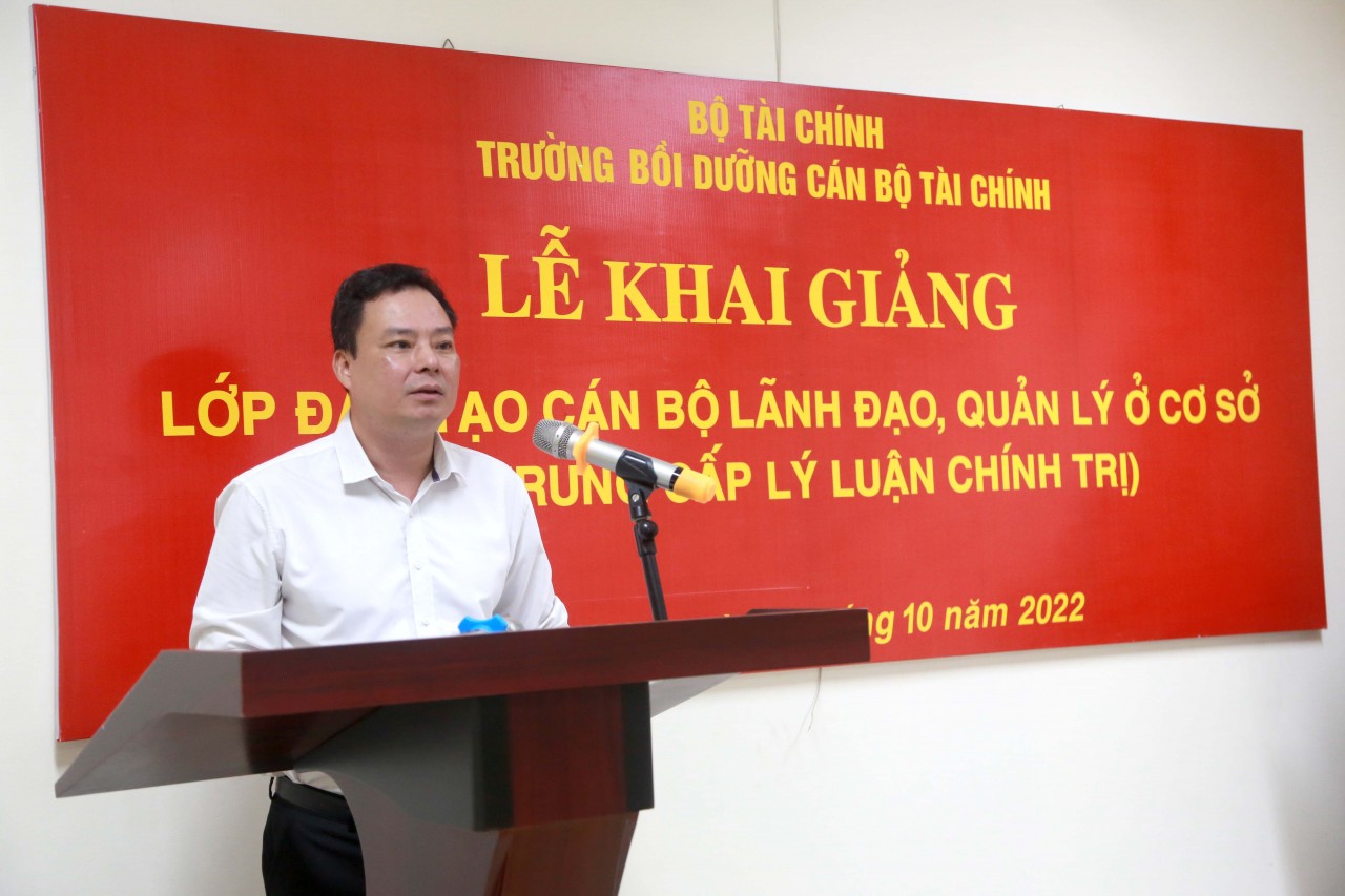 Trường Bồi dưỡng cán bộ tài chính khai giảng 2 lớp trung cấp lý luận chính trị Trường Bồi dưỡng cán bộ tài chính khai giảng 2 lớp trung cấp lý luận chính trị