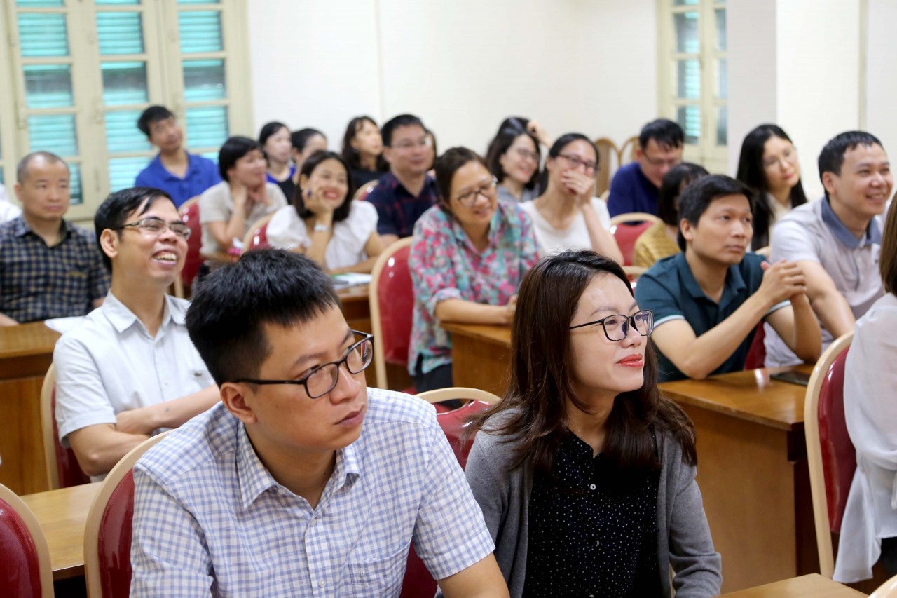 Trường Bồi dưỡng cán bộ tài chính khai giảng 2 lớp trung cấp lý luận chính trị Trường Bồi dưỡng cán bộ tài chính khai giảng 2 lớp trung cấp lý luận chính trị