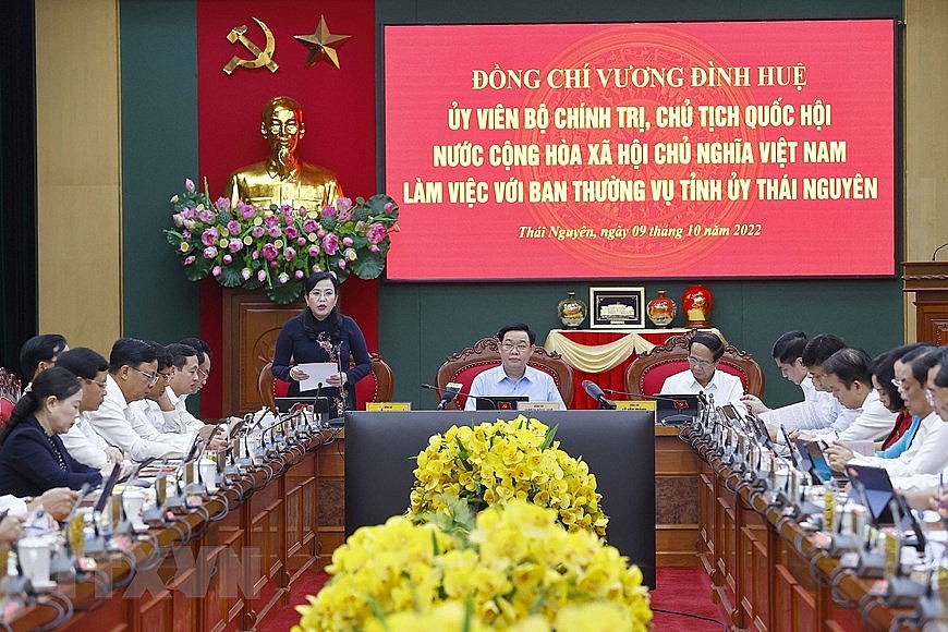 Chủ tịch Quốc hội làm việc với Ban Thường vụ Tỉnh ủy Thái Nguyên