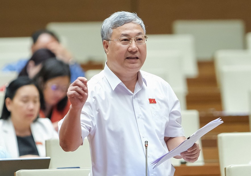 Trần Văn Lâm