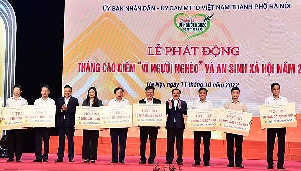 Hà Nội phát động Tháng cao điểm ''Vì người nghèo và an sinh xã hội'' năm 2022