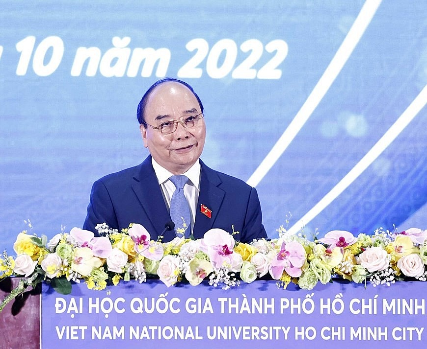 Chủ tịch nước Nguyễn Xuân Phúc dự lễ khai khóa 2022 tại Đại học Quốc gia TP Hồ Chí Minh