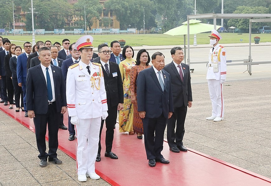 Thủ tướng Phạm Minh Chính tiếp Chủ tịch Thượng viện Campuchia Samdech Say Chhum