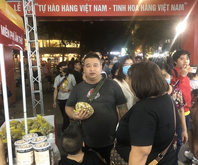 Lễ hội “Tự hào hàng Việt Nam”, “Tinh hoa hàng Việt Nam” trên phố đi bộ Hồ Gươm