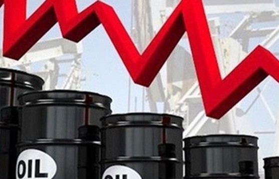 Giá dầu thế giới ngày 15/11 tiếp tục đà đi xuống