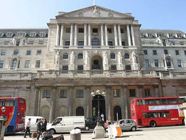 Ngân hàng trung ương Anh tăng lãi suất lên mức cao nhất trong 33 năm