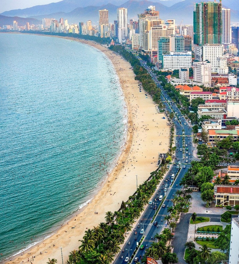 Nhờ lực đẩy hạ tầng và chuyển dịch xu hướng lựa chọn nơi an cư, thị trường căn hộ tại Nha Trang trở thành điểm sáng